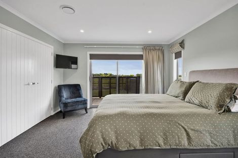 Photo of property in 7 Mercade Close, Stratford, 4332