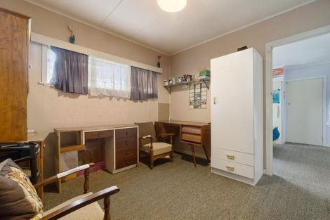 Photo of property in 5 Gifford Avenue, Wesley, Auckland, 1041