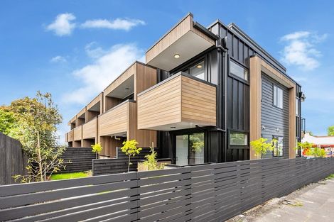 Photo of property in 10/93 Gribblehirst Road, Sandringham, Auckland, 1025