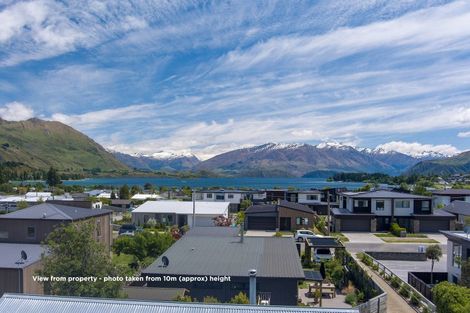Photo of property in 64 Tenby Street, Wanaka, 9305