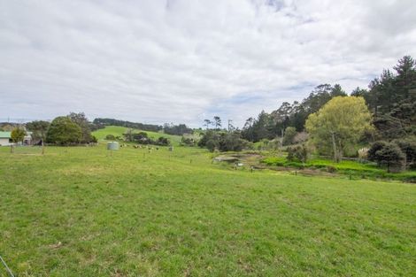 Photo of property in 177 Inland Road, Helensville, 0875