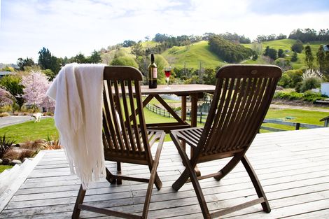 Photo of property in 27 Hacche Road, Outer Kaiti, Gisborne, 4010