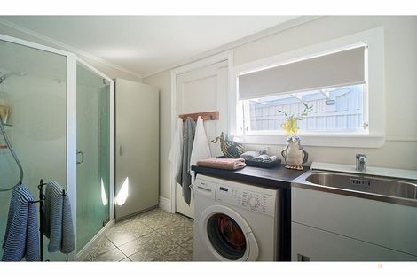 Photo of property in 260 Talbot Street, Geraldine, 7930