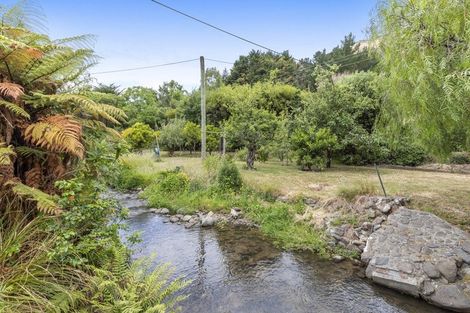 Photo of property in 11 Factory Road, Little Akaloa, 7583