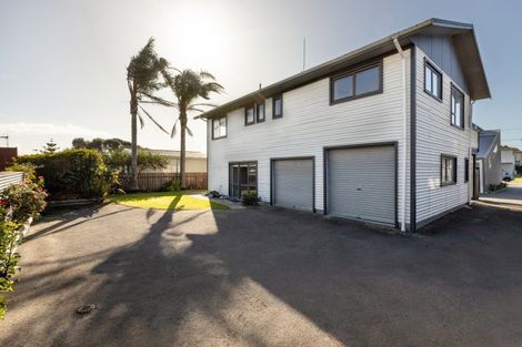 Photo of property in 44b Oceanbeach Road, Mount Maunganui, 3116