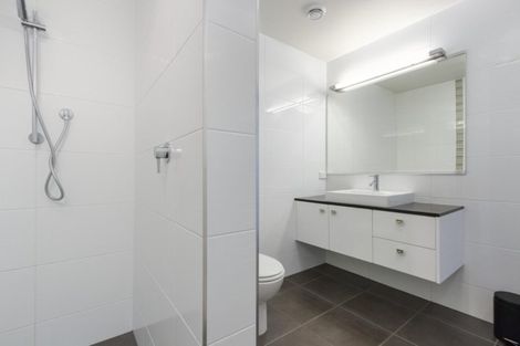 Photo of property in Palm Cove Apartments, 201/6 Tawa Street, Mount Maunganui, 3116