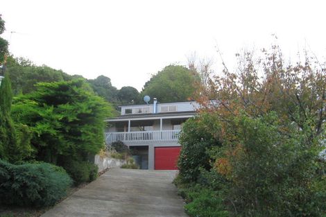 Photo of property in 6 Rembrandt Avenue, Tawa, Wellington, 5028