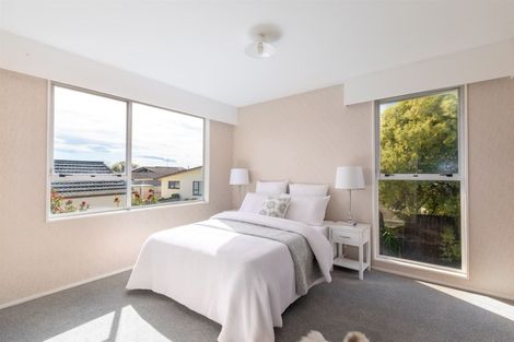 Photo of property in 6 Chilton Drive, Mairehau, Christchurch, 8052