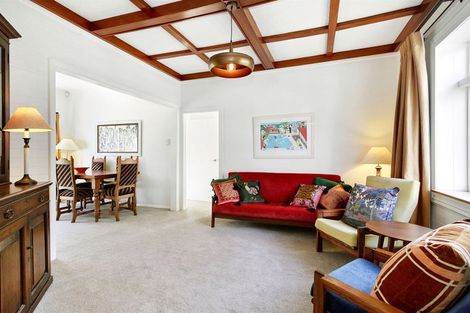 Photo of property in 25 Findlay Street, Tawa, Wellington, 5028