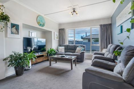 Photo of property in 132 Mackenzie Street, Winton, 9720