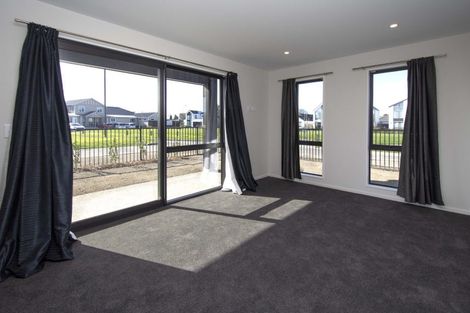 Photo of property in 8 Preferred Lane, Halswell, Christchurch, 8025