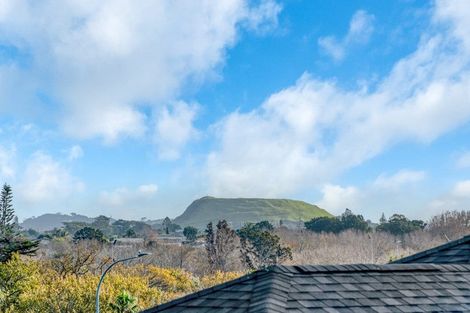 Photo of property in 148a Aviemore Drive, Highland Park, Auckland, 2010