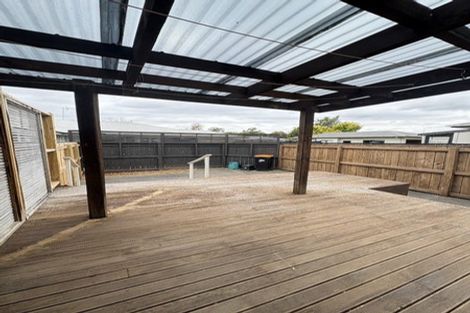 Photo of property in 651 Featherston Street, Roslyn, Palmerston North, 4414