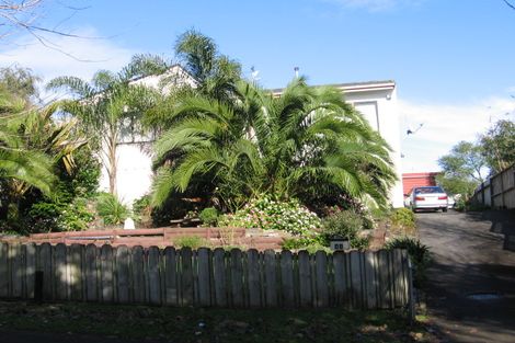 Photo of property in 11 Ransom Smyth Drive, Goodwood Heights, Auckland, 2105
