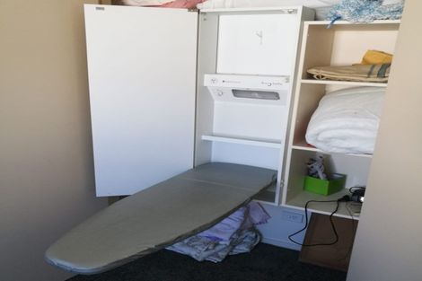 Photo of property in 6 Carisbrooke Street, Aranui, Christchurch, 8061