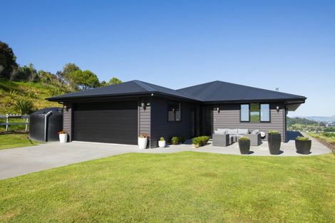 Photo of property in 153 Wheatstone Road, Wainui, Gisborne, 4073
