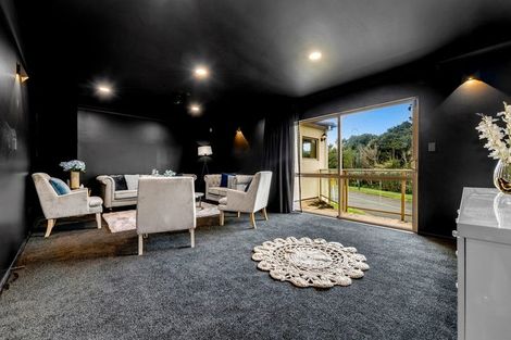 Photo of property in 97 Baverstock Road, Flat Bush, Auckland, 2016