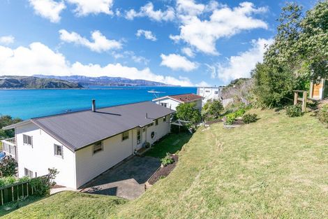 Photo of property in 5 Waitaha Way, Houghton Bay, Wellington, 6023