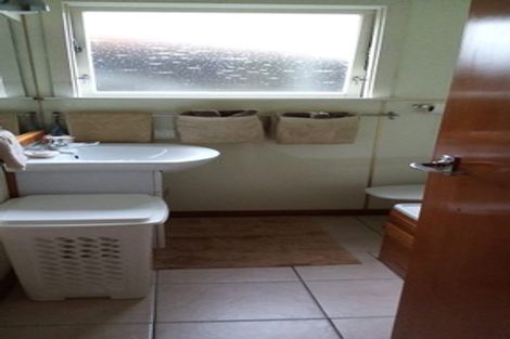 Photo of property in 16a Parklands Drive, Karori, Wellington, 6012