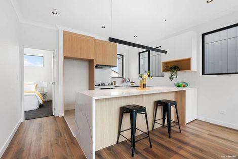 Photo of property in 3/31 Hill Crescent, New Lynn, Auckland, 0600