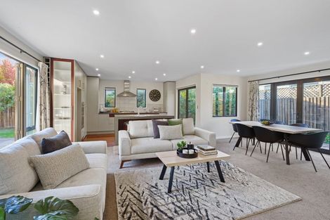 Photo of property in 2 Westburn Terrace, Burnside, Christchurch, 8041