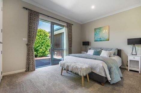 Photo of property in 28 Clifton Road, Whitford, Howick, 2571