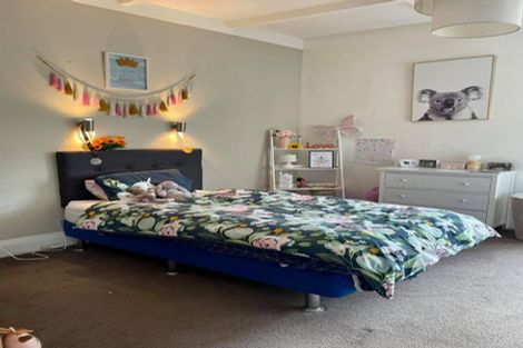 Photo of property in 17 Pakuranga Road, Pakuranga, Auckland, 2010