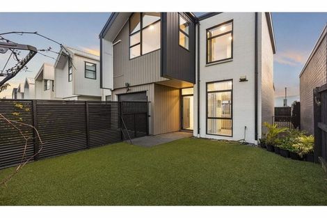 Photo of property in 49 Battalion Drive, Papakura, 2110