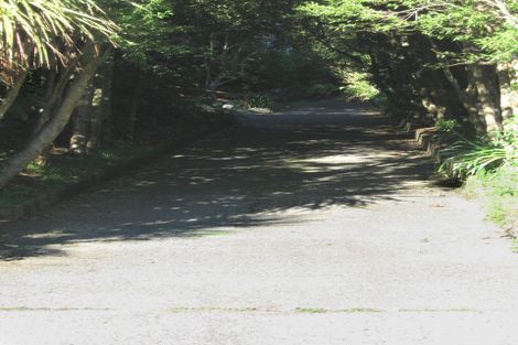 Photo of property in 9 Paparangi Crescent, Paparangi, Wellington, 6037