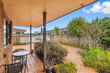 Photo of property in 48 Kapiti Road, Paraparaumu, 5032