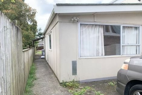 Photo of property in 11 Netherlands Avenue, Kelston, Auckland, 0602
