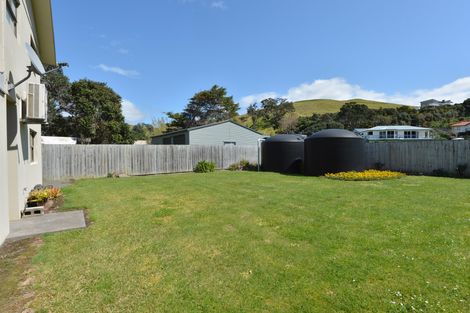 Photo of property in 279 Oakura Road, Oakura, Hikurangi, 0184