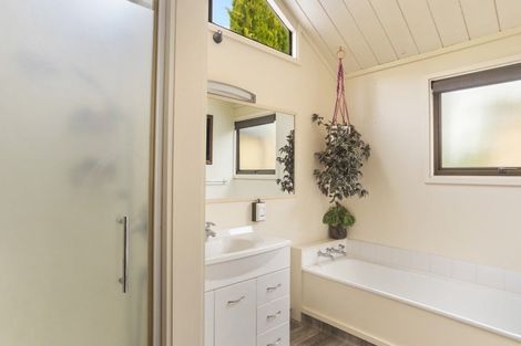 Photo of property in 56a Doralto Road, Frankleigh Park, New Plymouth, 4310