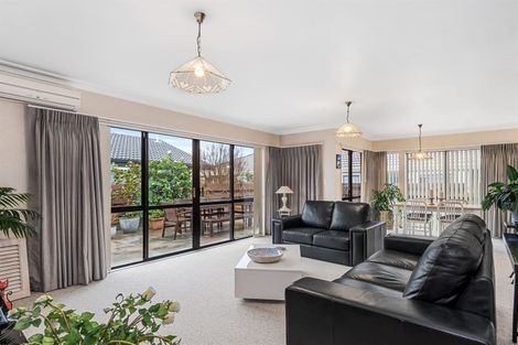 Photo of property in 16a Ngamotu Place, Mount Maunganui, 3116