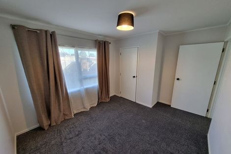 Photo of property in 24 Moncrieff Avenue, Clendon Park, Auckland, 2103