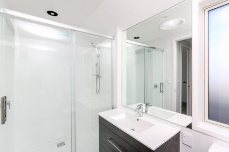 Photo of property in 3 Normanby Street, Fitzroy, New Plymouth, 4312