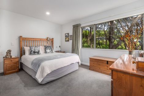 Photo of property in 2 Ocean Vista Lane, Paraparaumu, 5032
