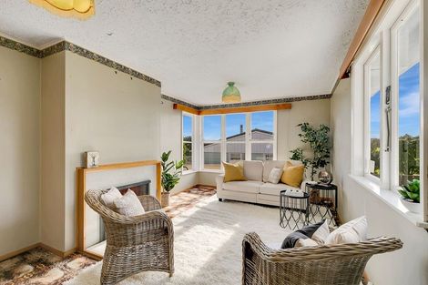 Photo of property in 17 Natone Street, Waitangirua, Porirua, 5024