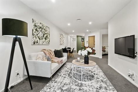 Photo of property in 2e/5 Kent Terrace, Mount Victoria, Wellington, 6011