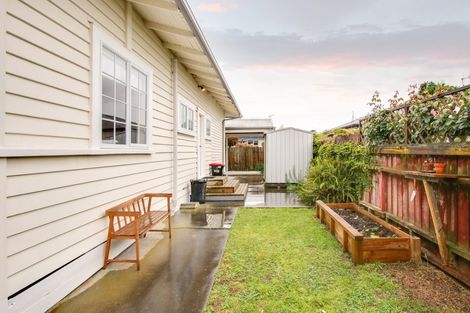 Photo of property in 14 Mcvay Street, Napier South, Napier, 4110