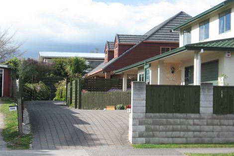 Photo of property in 1/156 Te Heuheu Street, Taupo, 3330
