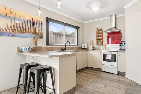 Photo of property in 28b Dingadee Street, Welcome Bay, Tauranga, 3112