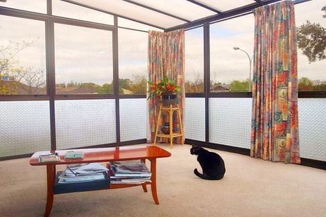 Photo of property in 38 Whiteacres Drive, Sunnyhills, Auckland, 2010