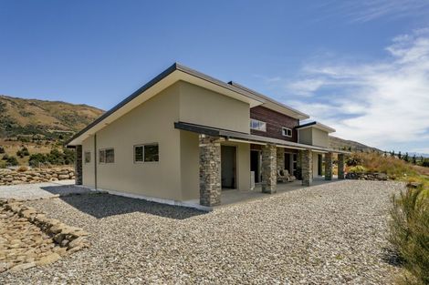 Photo of property in 51 Westreca Ridge Lane, Queensberry, Cromwell, 9383