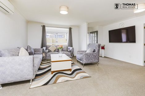 Photo of property in 2/2 Tampin Road, Hillpark, Auckland, 2102