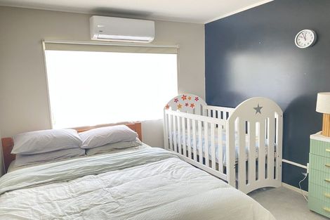 Photo of property in 37b Harrington Road, Henderson, Auckland, 0610