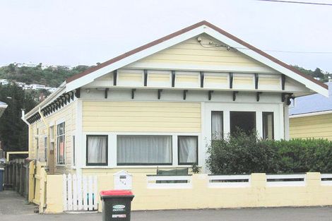 Photo of property in 554 Adelaide Road, Berhampore, Wellington, 6023