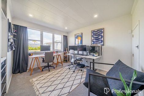 Photo of property in 10 Major Drive, Kelson, Lower Hutt, 5010