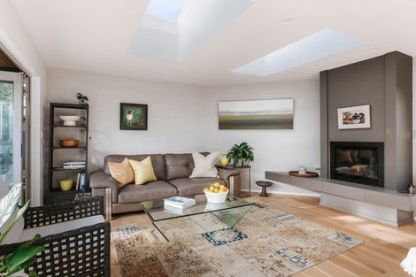 Photo of property in 241 Oceanbeach Road, Mount Maunganui, 3116