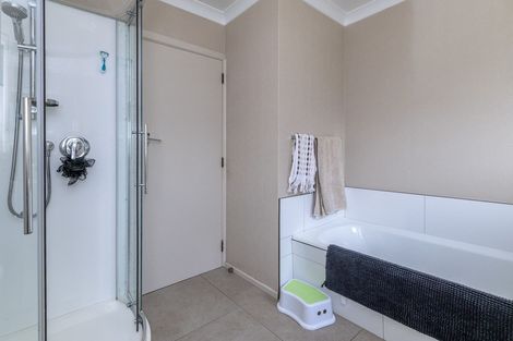 Photo of property in 6 Windsor Place, Levin, 5510